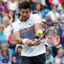 Djokovic gặp Monfils ở chung kết Eastbourne