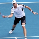 "Cây sào" John Isner suýt bị loại khỏi Thượng Hải Masters