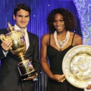 Mặc Federer ngợi ca, Serena thừa nhận "chưa đủ tuổi" là GOAT quần vợt