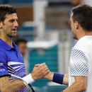 Djokovic bị loại ở vòng bốn Miami Mở rộng